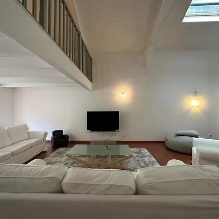 Loft 150 M2 Parking Hyper Centre * Αζάν